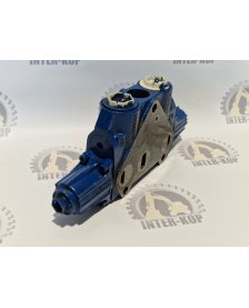 Sekcja Rozdzielacza Niebieskiego JCB 332/C1946